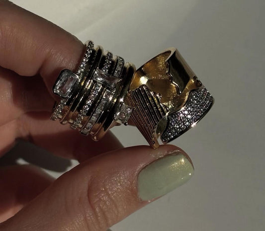 Noir Crystal Ring