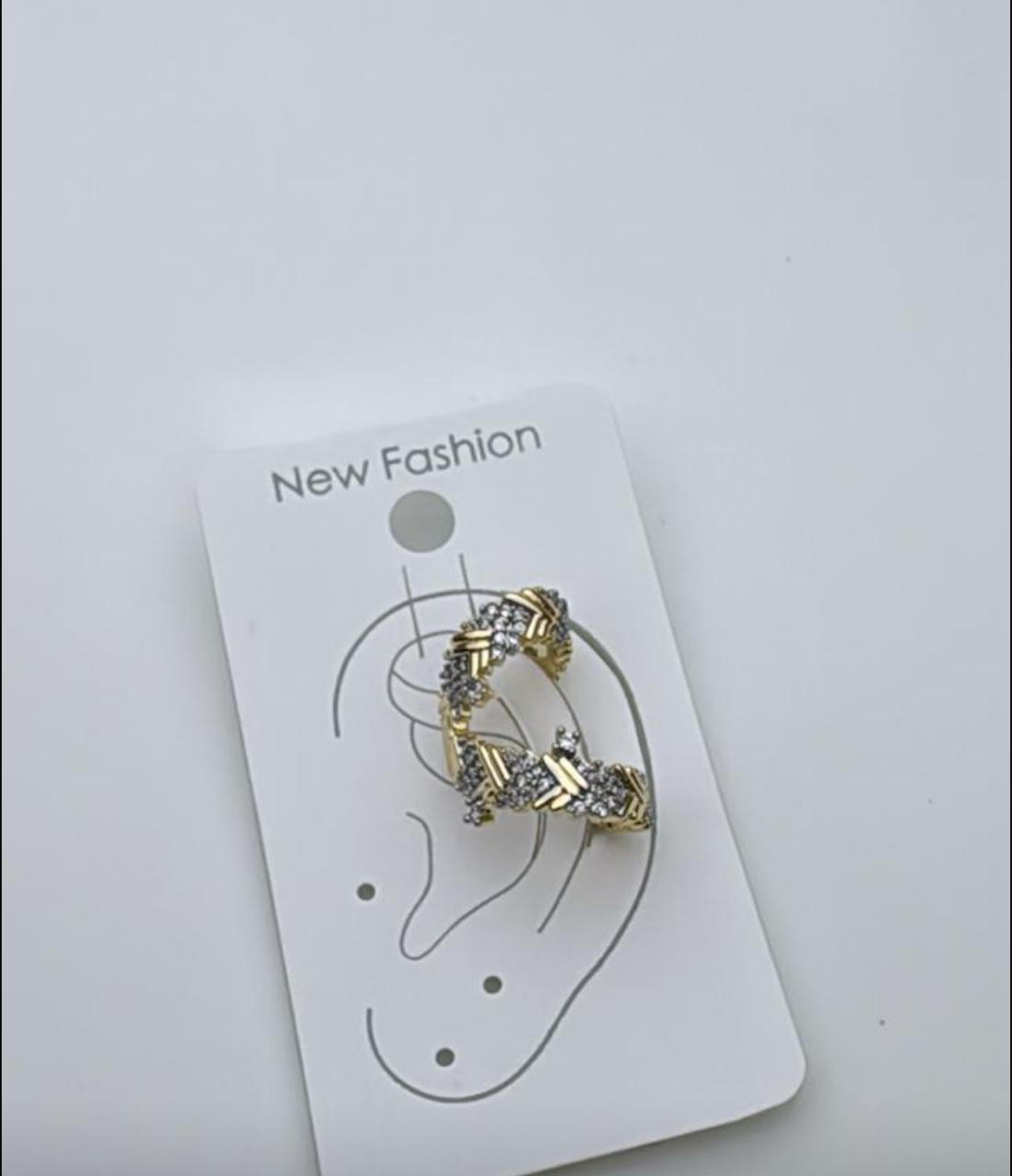 Luxe Crystal Earcuff