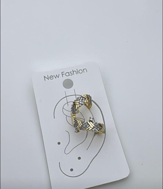 Luxe Crystal Earcuff